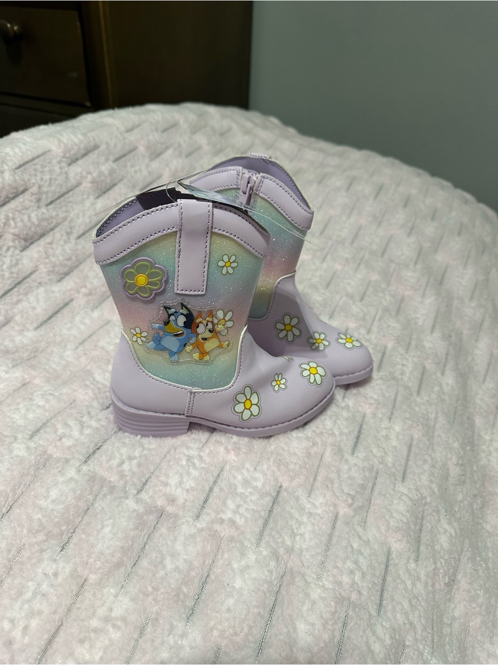 Girls' Lavender Daisy Western Boots with Character Accent size 7 - Picture 3 of 7